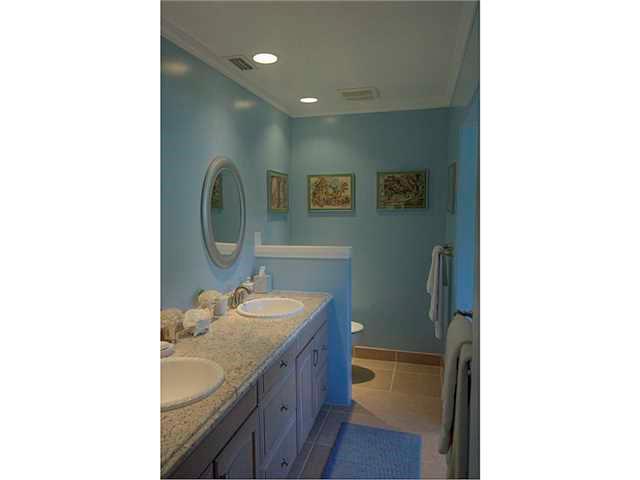 5100 Southeast Pine Ridge Way Stuart, FL 34997 - Photo 13 of 25 Gallery Image 13