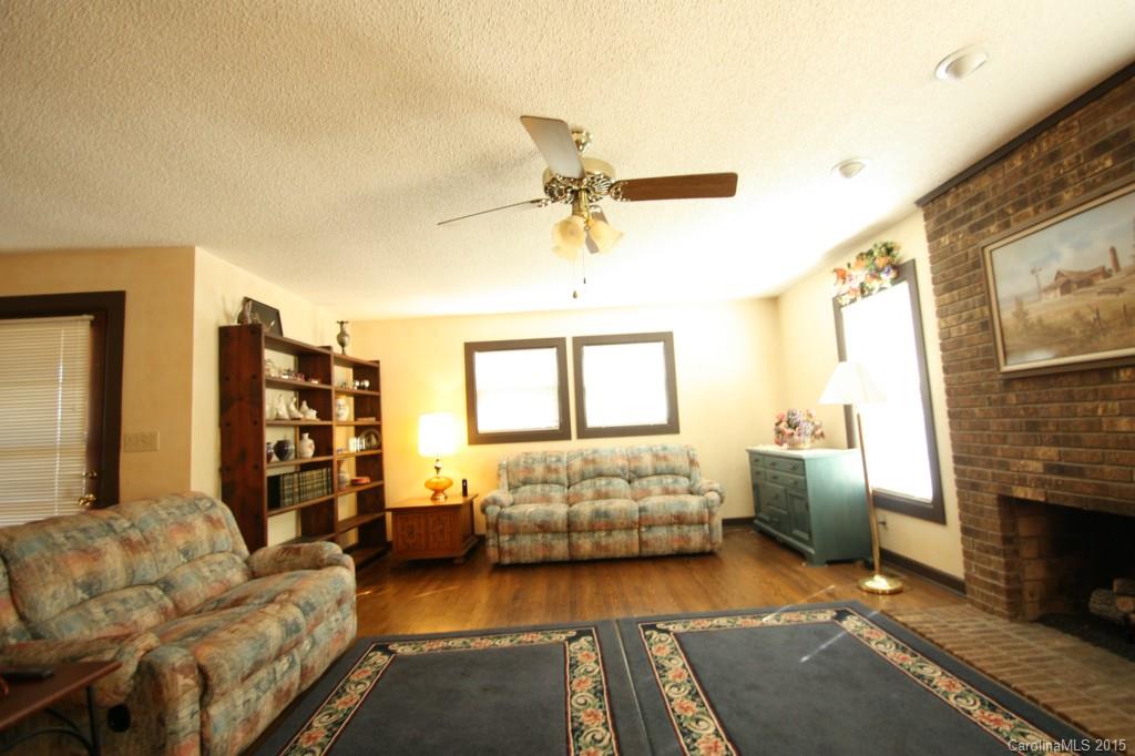 2805 Shopton Road Charlotte, NC 28273 - Photo 6 of 18 Gallery Image 6