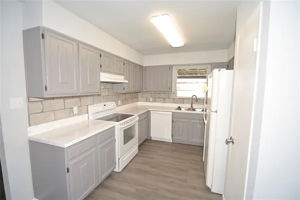 $289,000 | 112 Forestwood Drive, Corinth, TX 76210