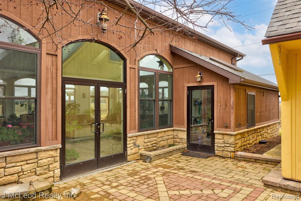 4922 Barnes Road Millington, MI 48746 - Photo 56 of 96