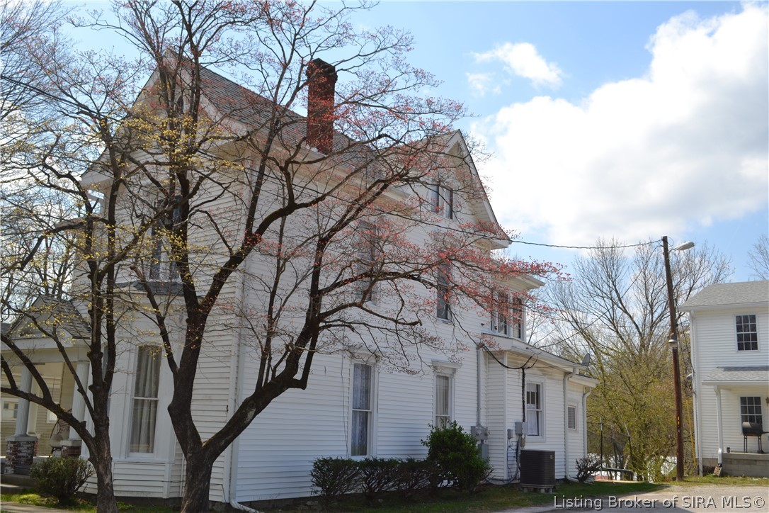 621 North Capitol Avenue Corydon, IN 47112 - Photo 1 of 1