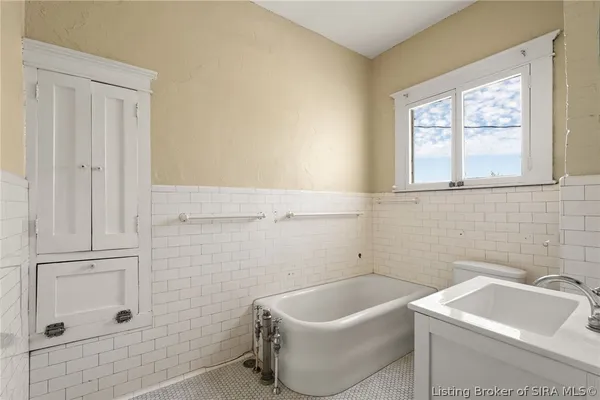 621 North Capitol Avenue, Corydon, IN 47112