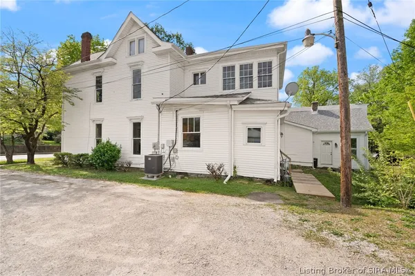 621 North Capitol Avenue, Corydon, IN 47112