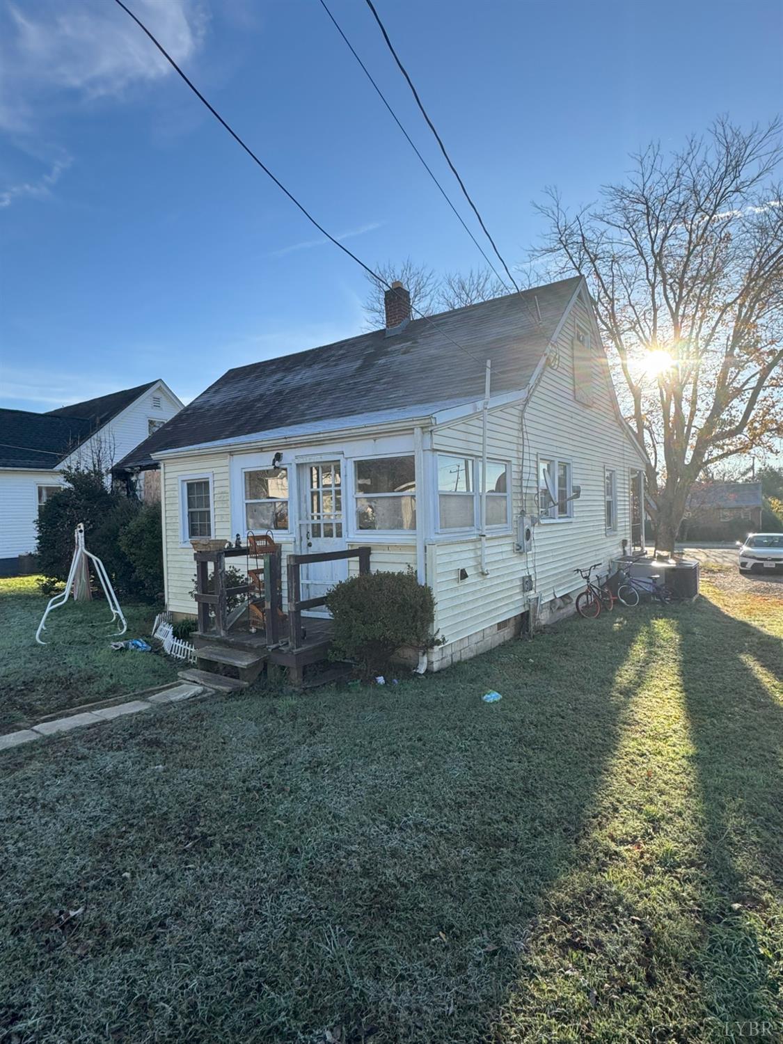 904 7th Street Altavista, VA 24517 - Photo 2 of 13 a view of a house with backyard