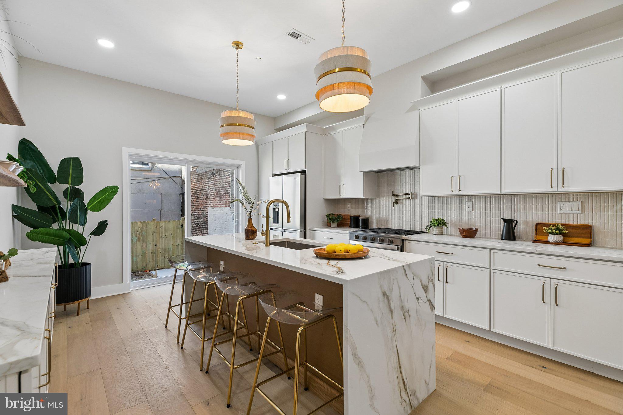 1439 South 8th Street Philadelphia, PA 19147 - Photo 11 of 72