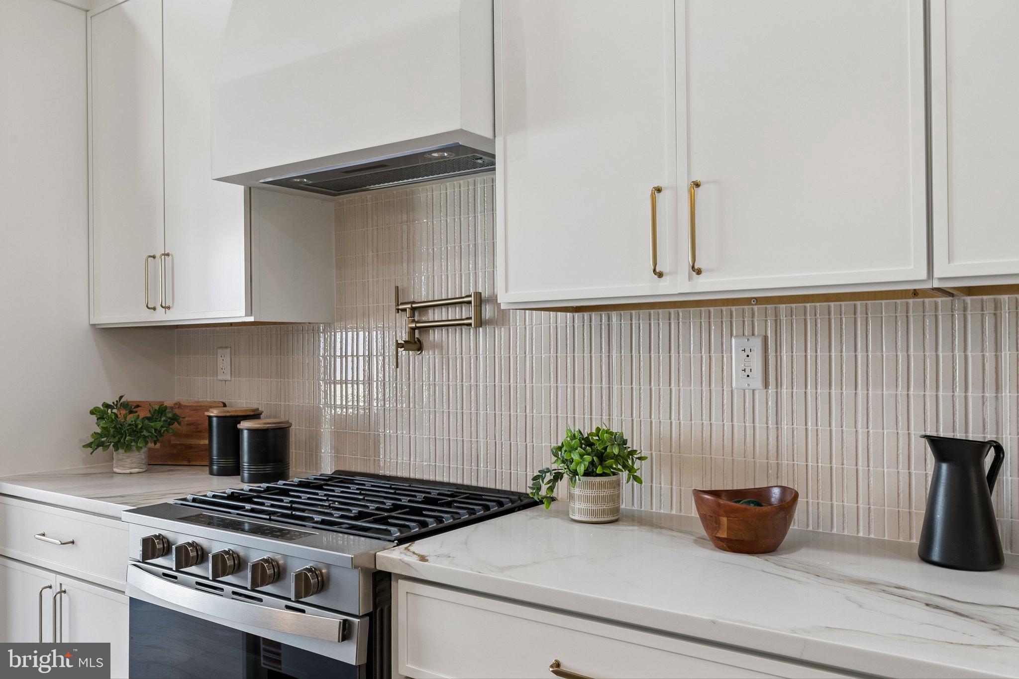 1439 South 8th Street Philadelphia, PA 19147 - Photo 13 of 72