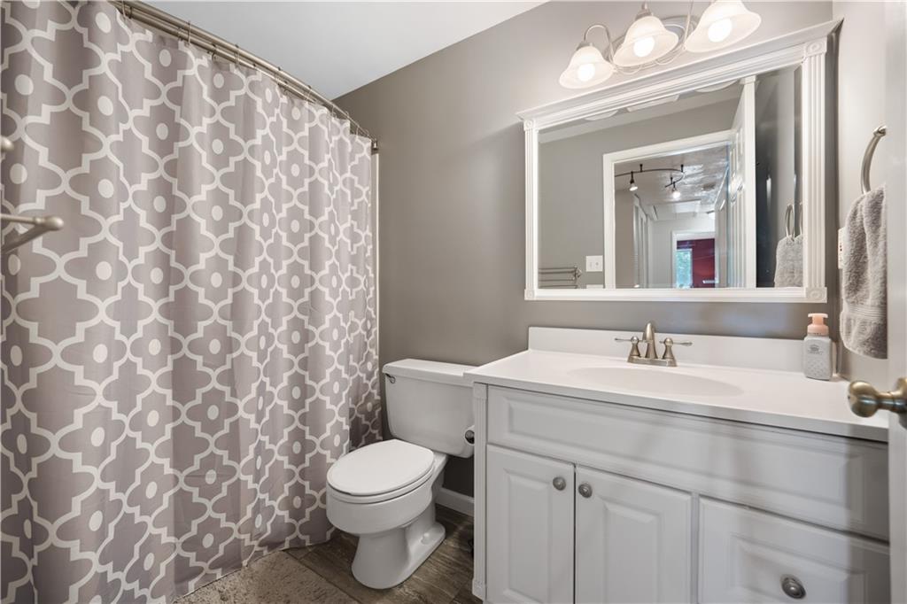 341 Ridge Point Circle Bridgeville, PA 15017 - Photo 11 of 16 Gallery Image 11