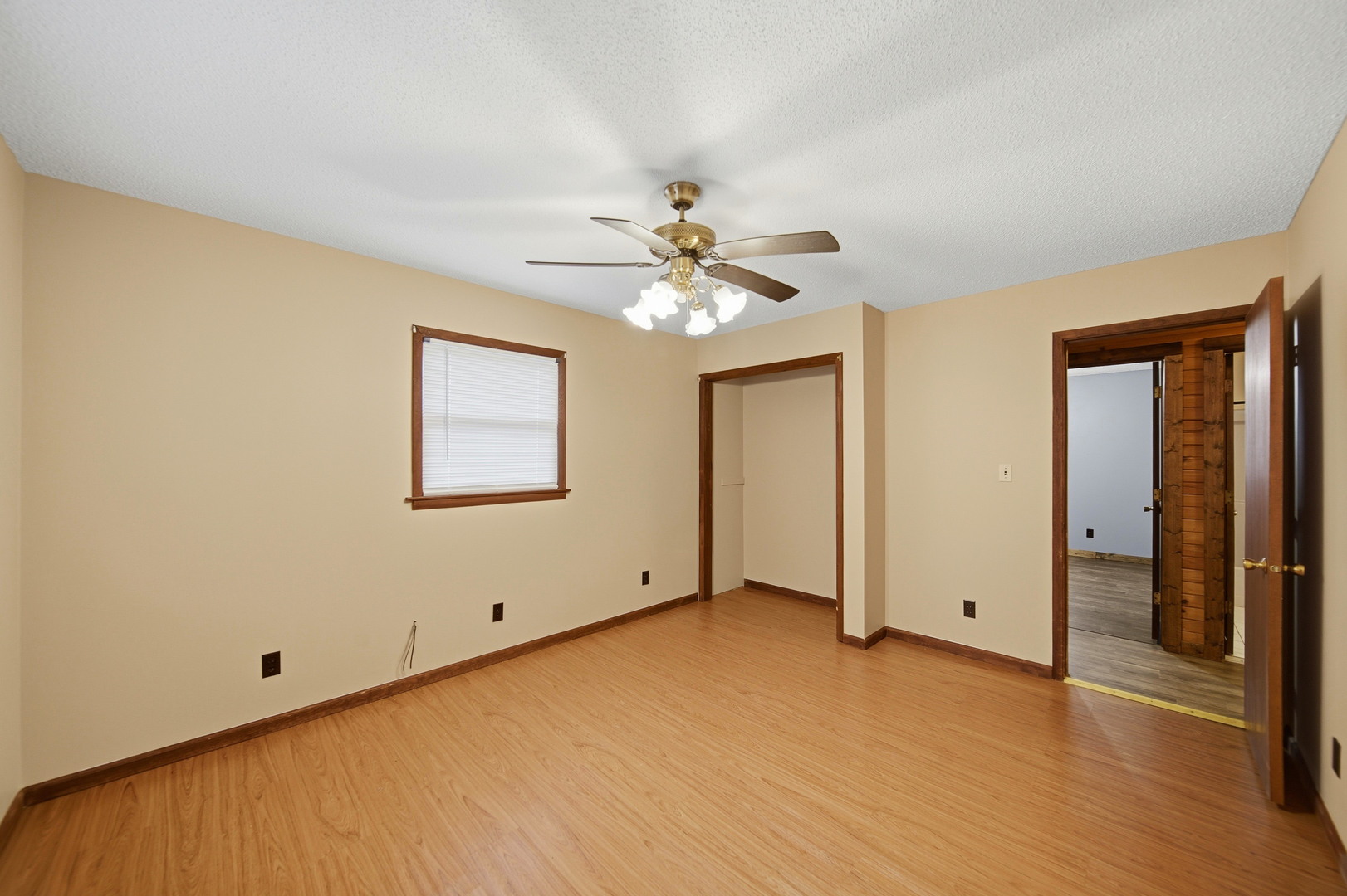 513 1st Avenue Dixon, IL 61021 - Photo 20 of 39