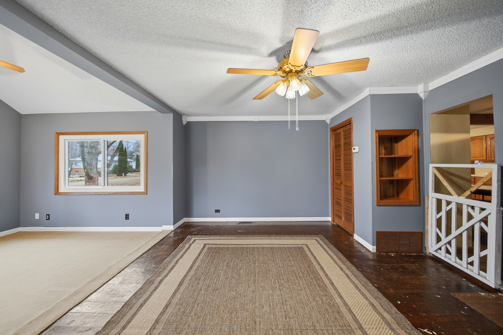 513 1st Avenue Dixon, IL 61021 - Photo 8 of 39