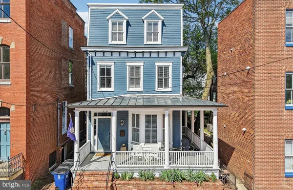 $1,999,999 | 146 Duke Of Gloucester Street, Annapolis, MD 21401