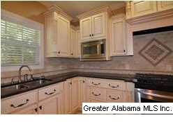 1740 Amanda Lane Gadsden, AL 35907 - Photo 8 of 30