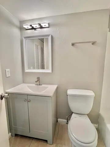 $1,550 | 1500 North Congress Avenue, Unit A202, West Palm Beach, FL 33401