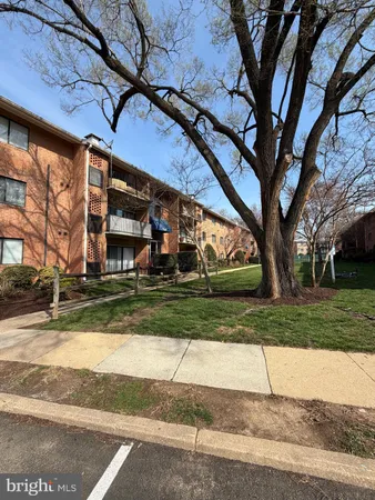 $270,000 | 7608 Savannah Street, Unit 203, Falls Church, VA 22043