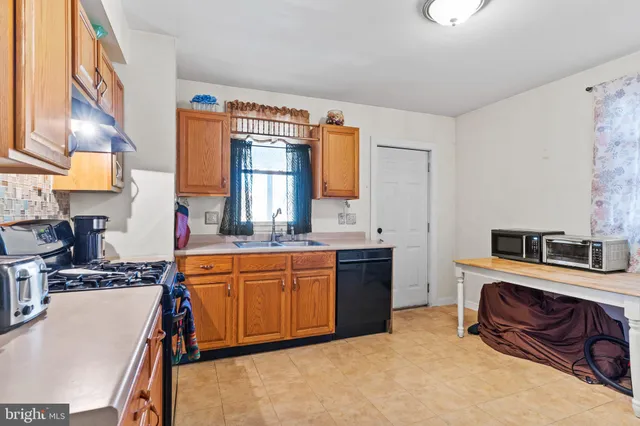 $159,900 | 231 West Dauphin Street, Enola, PA 17025