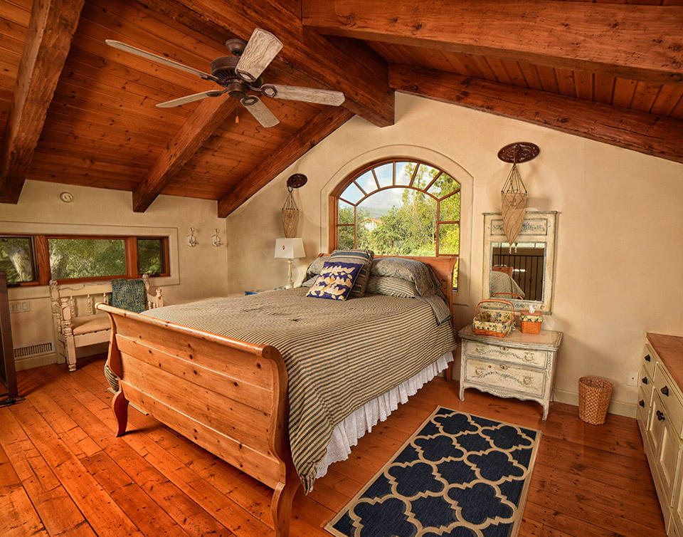 1945 Meiners Road Ojai, CA 93023 - Photo 12 of 21 a bed room with a bed and a balcony