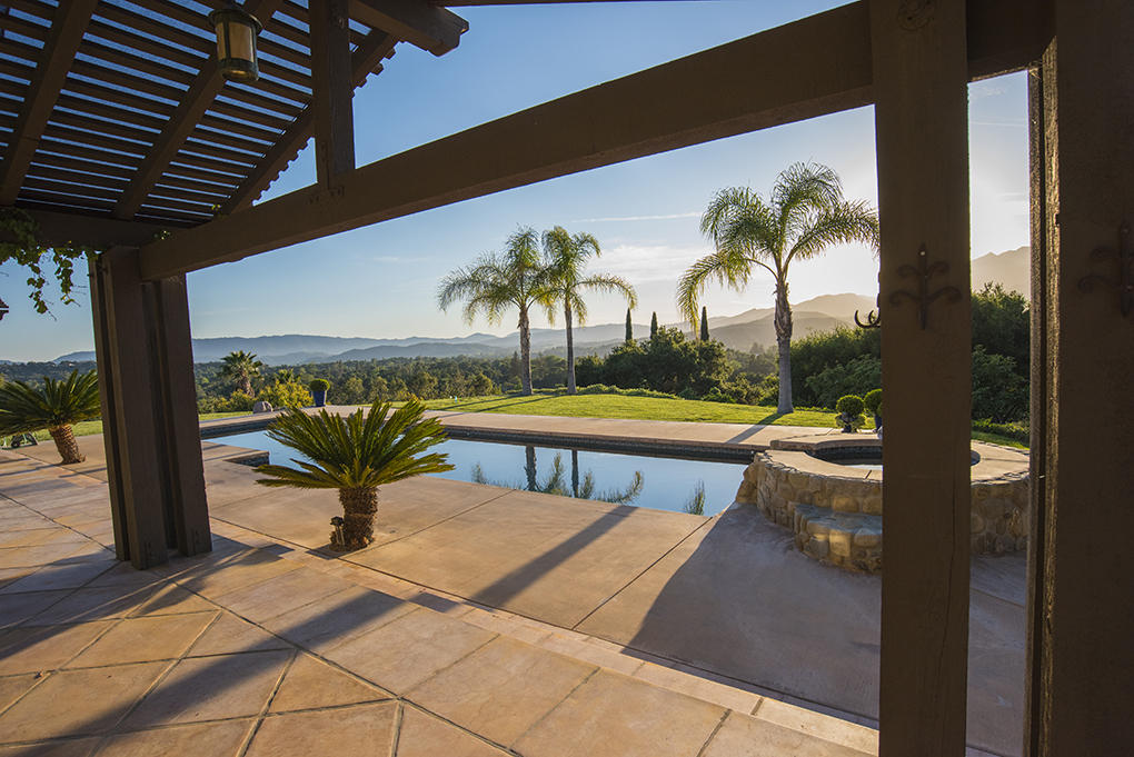 1945 Meiners Road Ojai, CA 93023 - Photo 7 of 21 a view of balcony with two potted plant and outdoor seating