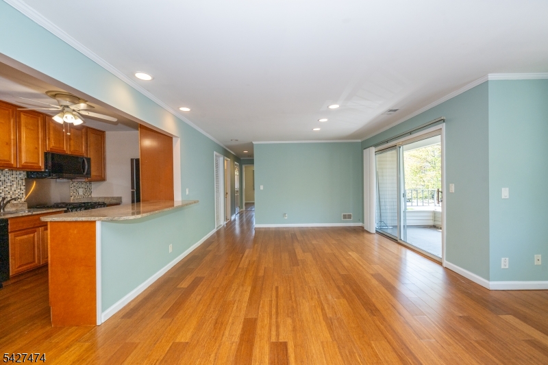 50 West Lindsley Road Cedar Grove, NJ 07009 - Photo 10 of 26