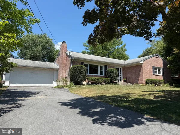 $320,000 | 36 Arthur Street, Hummelstown, PA 17036