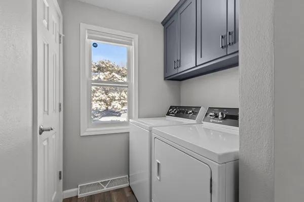 $380,000 | 101 Ombre Rose Drive, Combined Locks, WI 54113
