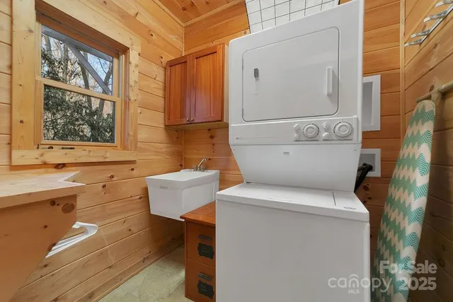 $655,000 | 116 Wahuhu Court, Brevard, NC 28712