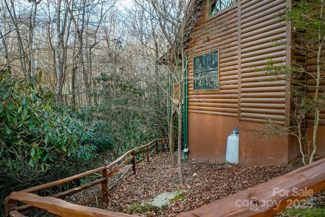 $655,000 | 116 Wahuhu Court, Brevard, NC 28712