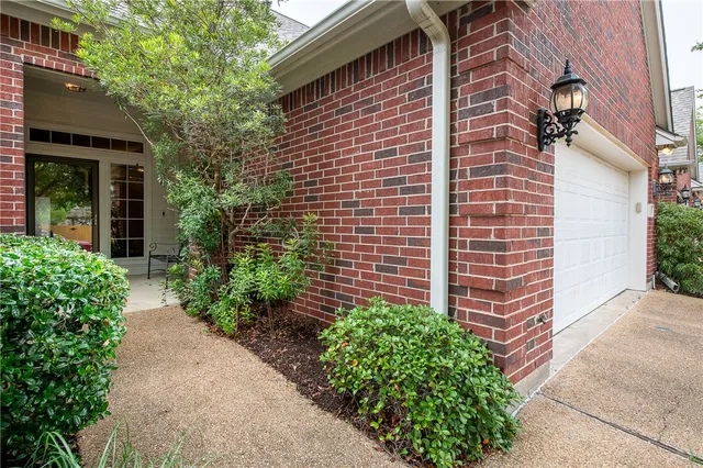 $279,900 | 3503 Myth Lane, College Station, TX 77845