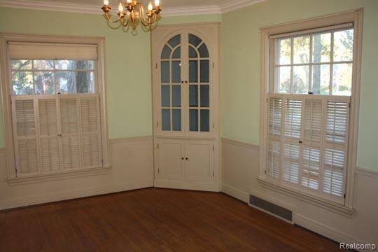 880 Washington Road Grosse Pointe, MI 48230 - Photo 4 of 5 880W4
