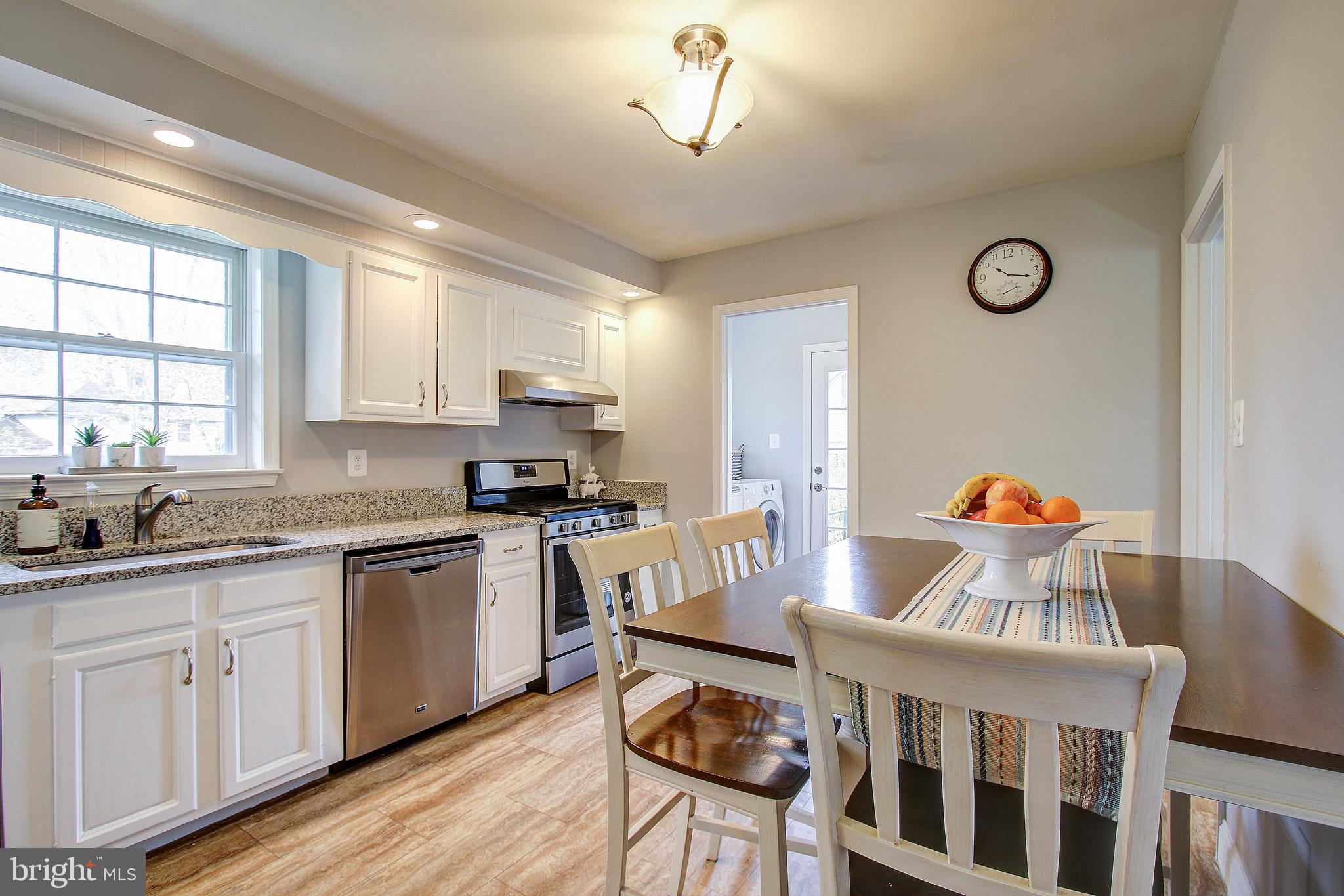 18708 Willow Grove Road Olney, MD 20832 - Photo 13 of 35