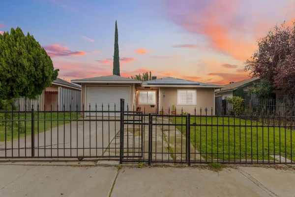 $319,900 | 12696 Washington Avenue, Le Grand, CA 95333