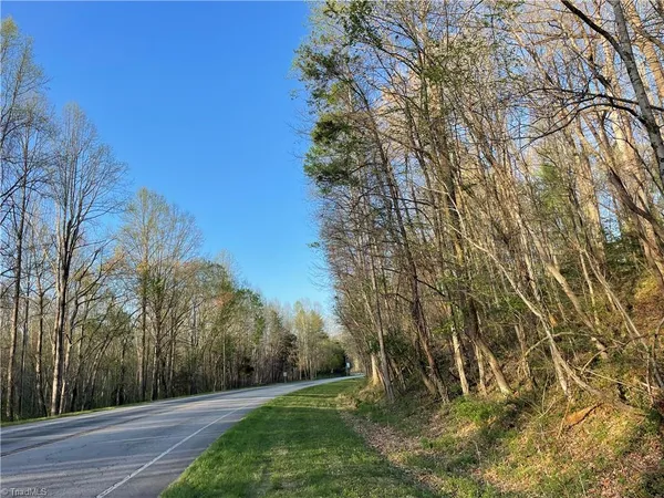 $289,000 | 1 Valley Drive, Jonesville, NC 28642