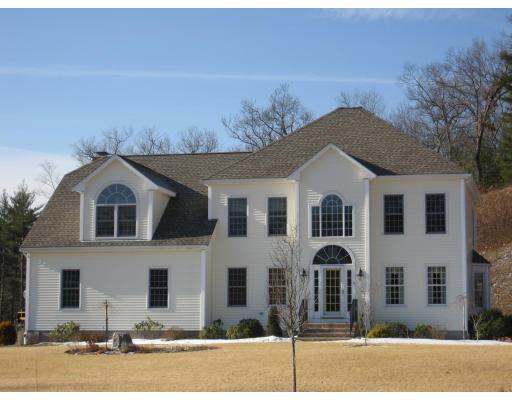 51 Barnstable Road Norfolk, MA 02056 - Photo 1 of 24 Gallery Image 1