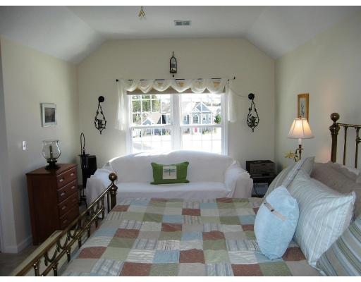 51 Barnstable Road Norfolk, MA 02056 - Photo 18 of 24 Gallery Image 18