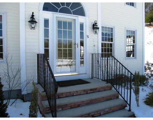 51 Barnstable Road Norfolk, MA 02056 - Photo 4 of 24 Gallery Image 4