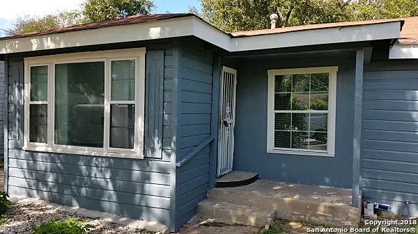 $1,025 | 441 Morningview Drive, San Antonio, TX 78220