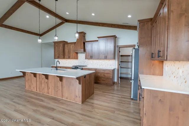 $739,900 | 127 Backtrack Road, Sandpoint, ID 83864