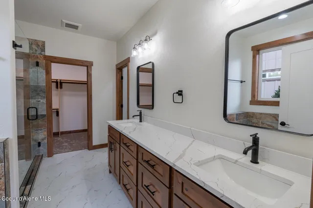 $739,900 | 127 Backtrack Road, Sandpoint, ID 83864