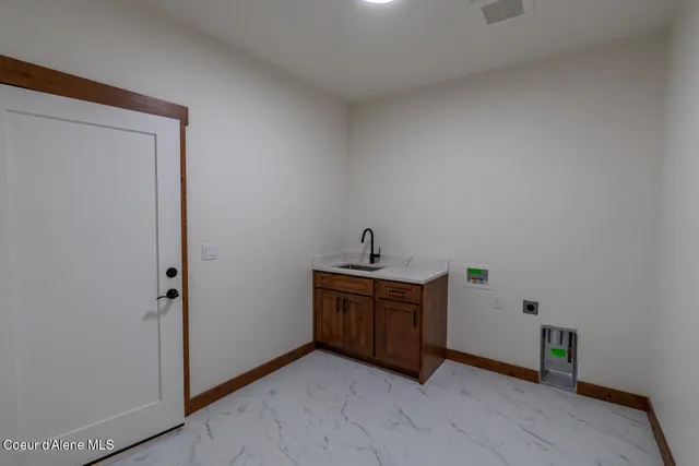 $739,900 | 127 Backtrack Road, Sandpoint, ID 83864