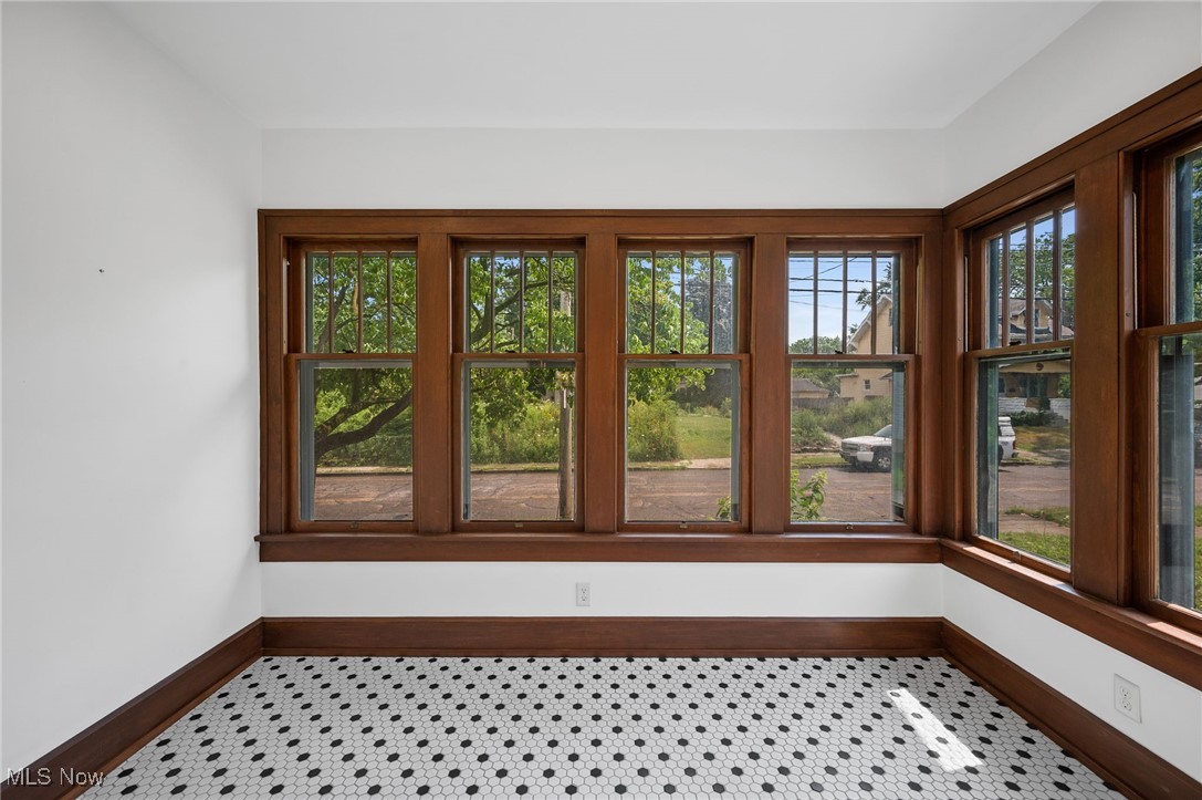 159 Edgerton Road Akron, OH 44303 - Photo 15 of 44 Gallery Image 15