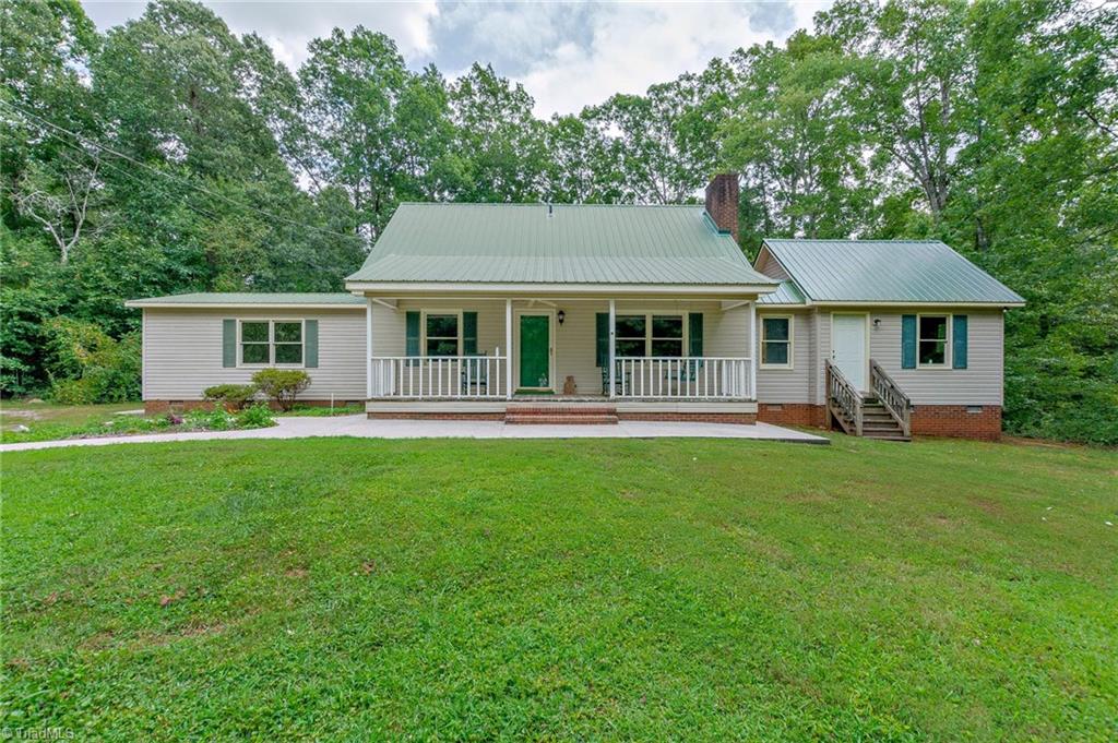 5557 Hunt Road Denton, NC 27239 - Photo 1 of 42 Gallery Image 1