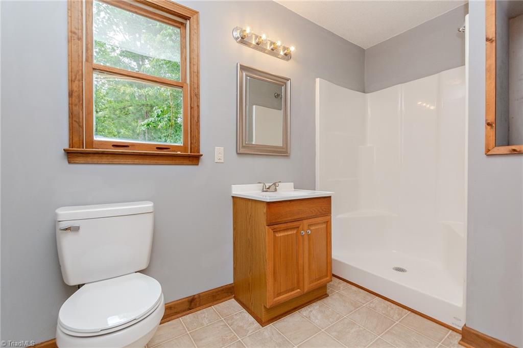 5557 Hunt Road Denton, NC 27239 - Photo 12 of 42 Gallery Image 12