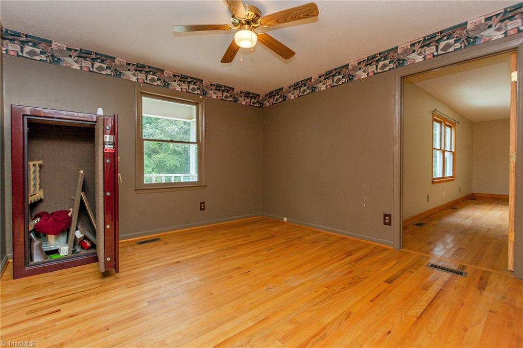 5557 Hunt Road Denton, NC 27239 - Photo 22 of 42 Gallery Image 22
