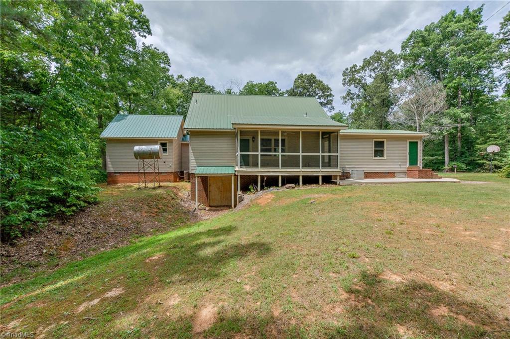 5557 Hunt Road Denton, NC 27239 - Photo 38 of 42 Gallery Image 38