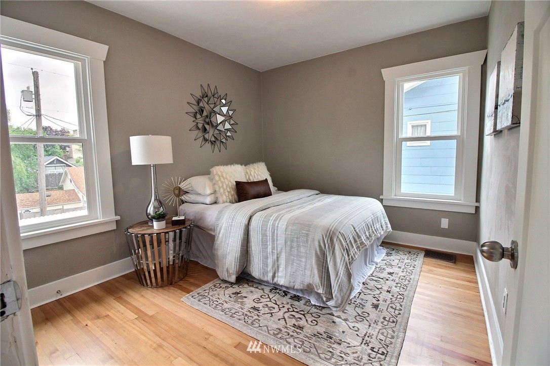 3606 Rockefeller Avenue Everett, WA 98201 - Photo 14 of 25