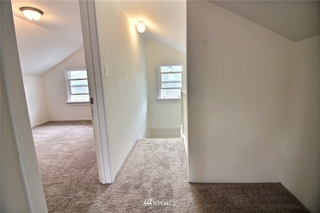 3606 Rockefeller Avenue Everett, WA 98201 - Photo 20 of 25