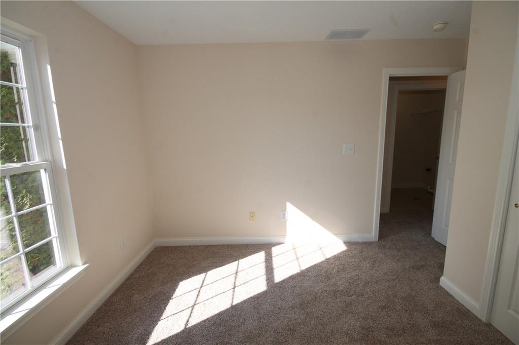 6090 Prairie Stream Way Columbus, IN 47203 - Photo 24 of 34 Gallery Image 24