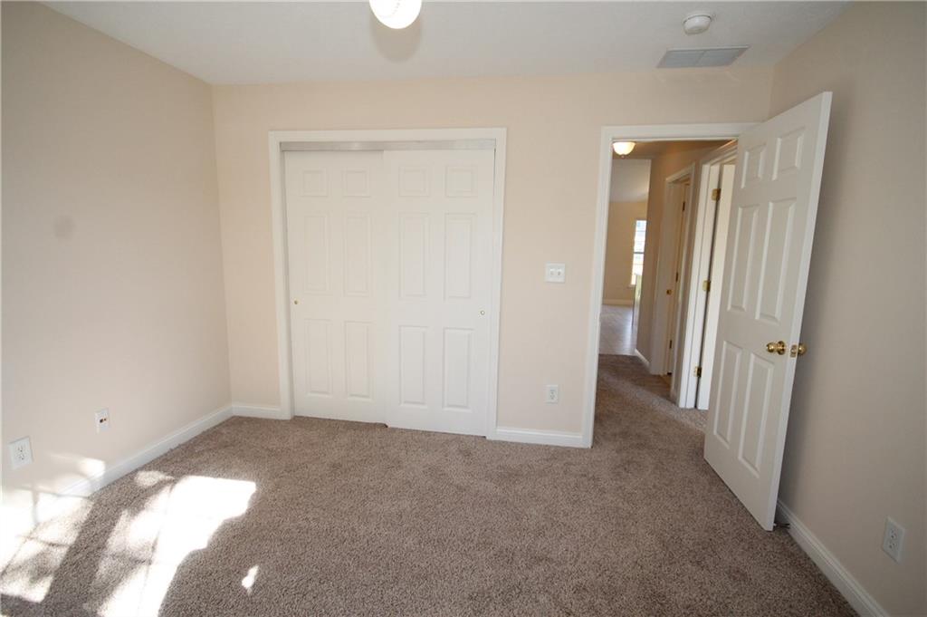 6090 Prairie Stream Way Columbus, IN 47203 - Photo 28 of 34 Gallery Image 28
