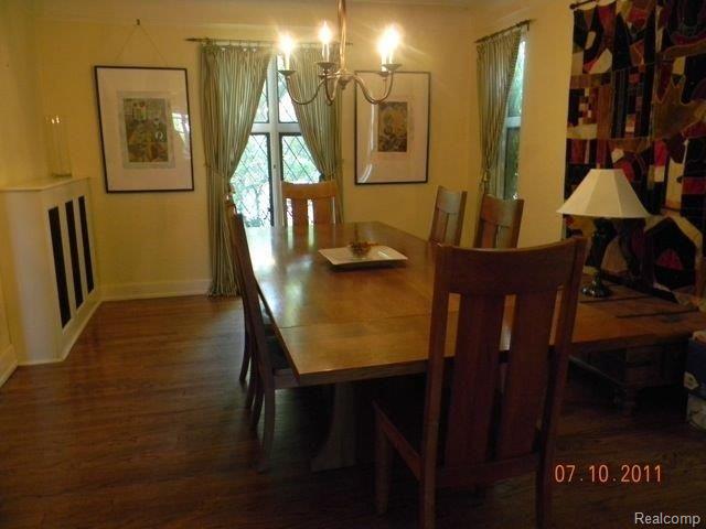 1304 Bishop Road Grosse Pointe, MI 48230 - Photo 4 of 13 DSCN0427