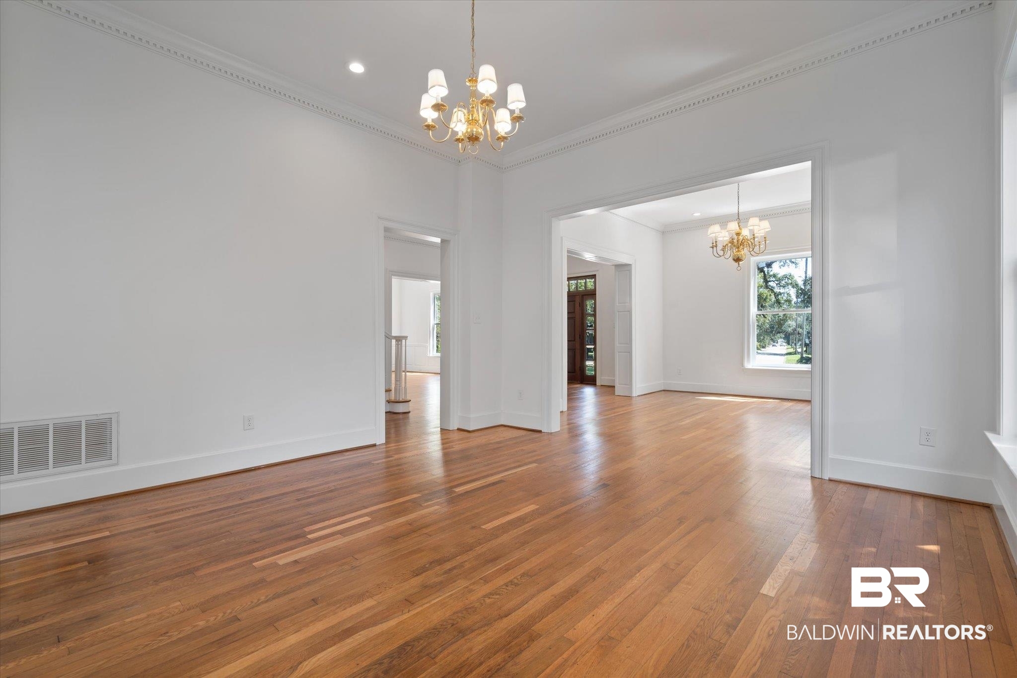 2400 Spring Hill Avenue Mobile, AL 36607 - Photo 7 of 50