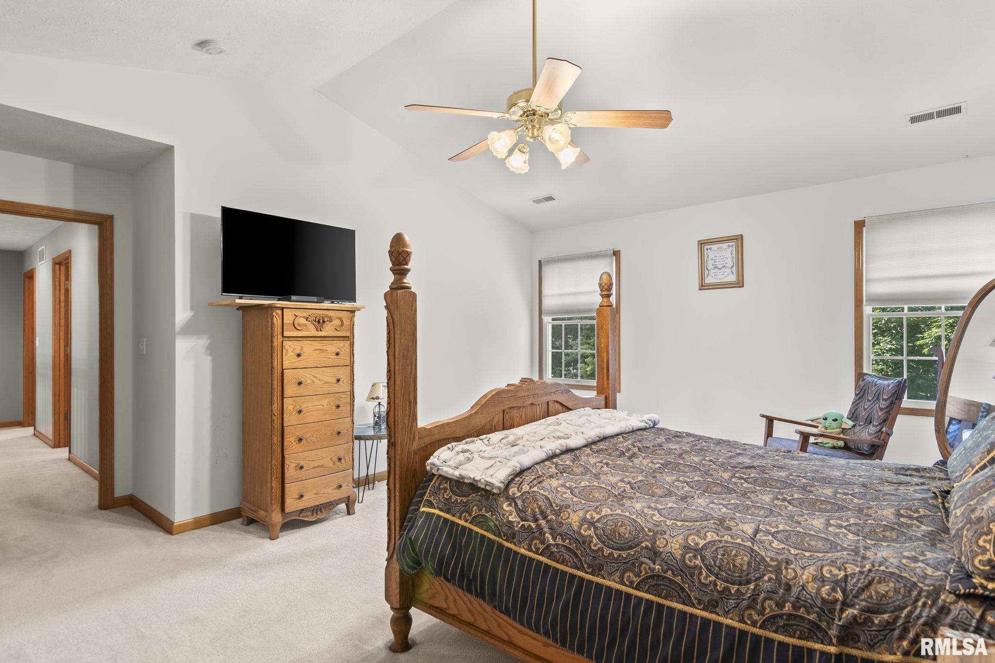 3908 Thackeray Drive Springfield, IL 62711 - Photo 28 of 43