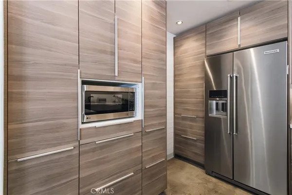 $1,815,000 | 19865 Hiawatha Street, Chatsworth, CA 91311